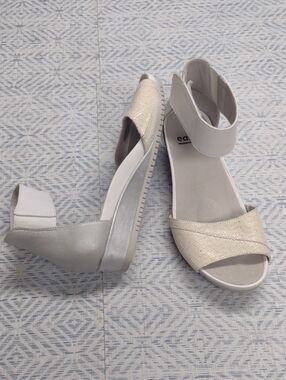 Earth Women's Cream and Silver Ankle-Strap Sandals,Comfortable, Soft.